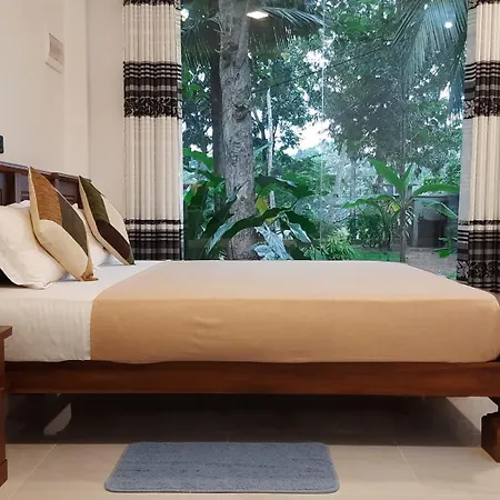 Villa River Edge Weligama Exterior photo