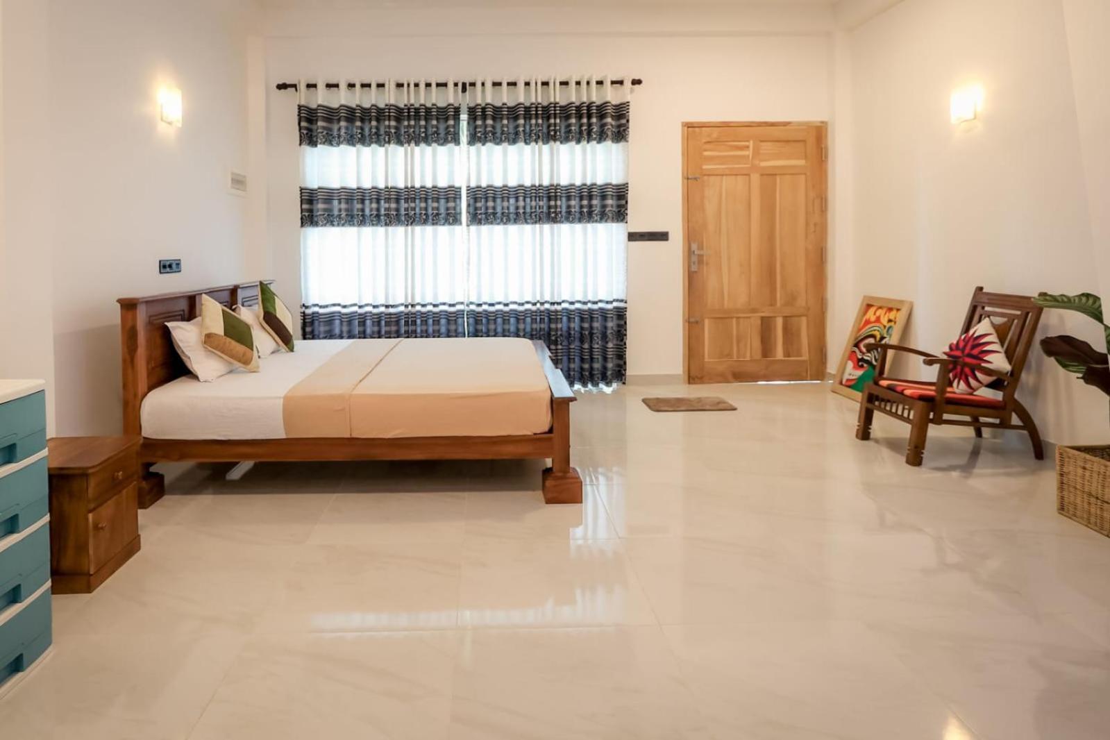 River Edge Apartment Weligama